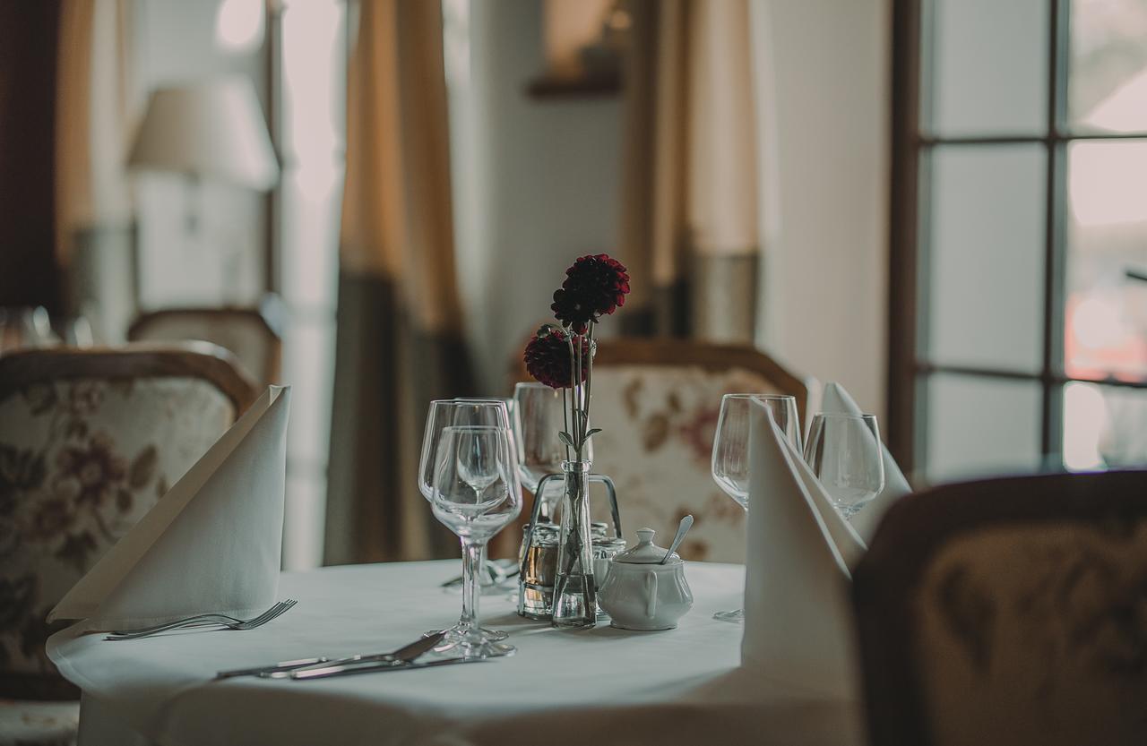 Miłosław Hotel Restaurant Boss מראה חיצוני תמונה
